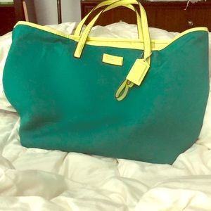 Coach tote for the summer